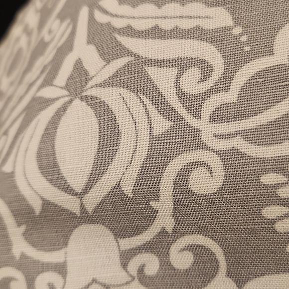 NORDSTROM AT HOME Set of 4 Placemats & Napkins set - Picture 15 of 16